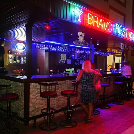酒店 Bella Bravo 3*