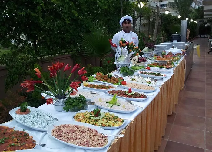 Bella Bravo 3* אלאניה